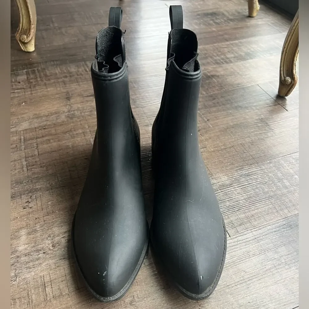 Jeffrey Campbell Matte Black Chlesea Rain Boots